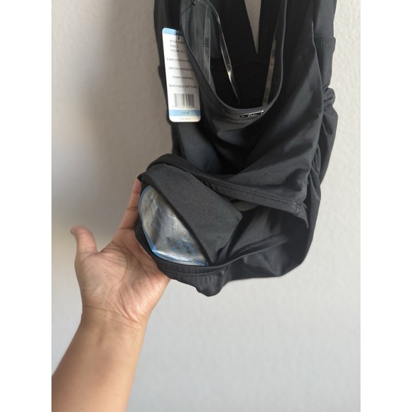 DKNY Women's‎ Large Swimsuit One Piece Tummy Control Halter Neckline Black NEW - Picture 13 of 14